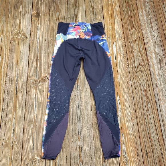 Athleta tropical leggings MT M Tall - Picture 3 of 8